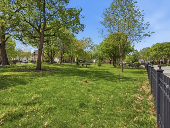 $298,000 | 907 Myrtle Avenue, Baltimore, MD 21201