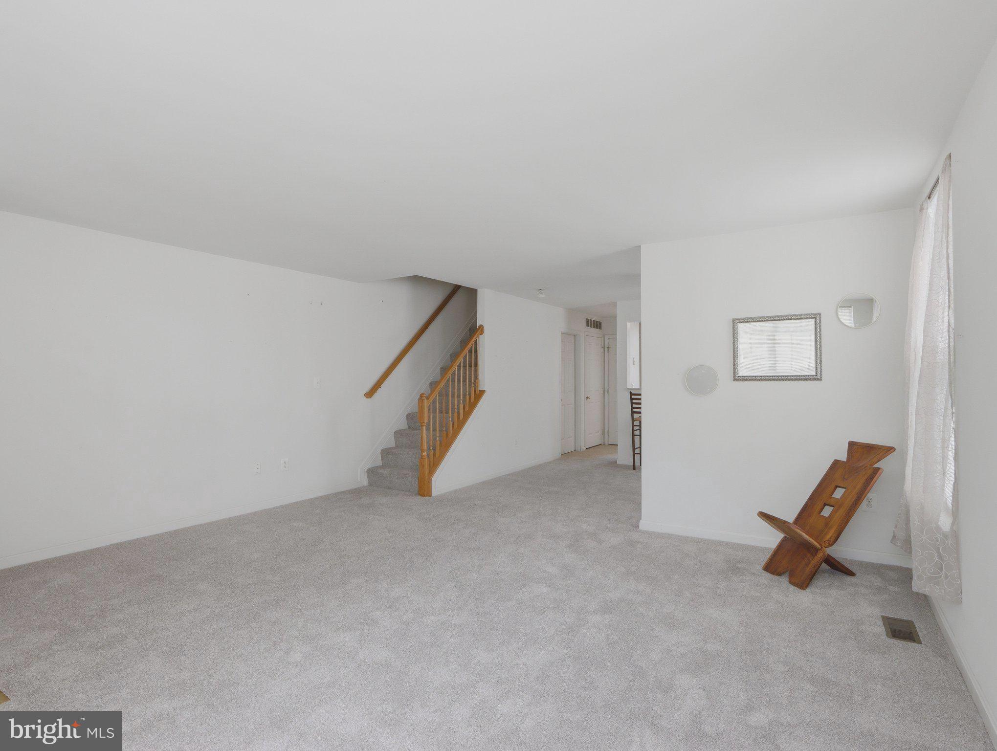 907 Myrtle Avenue Baltimore, MD 21201 - Photo 10 of 28 a view of a room with gym equipment