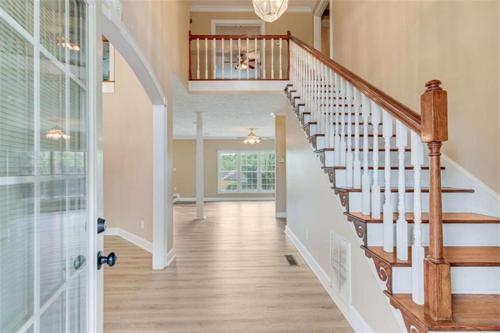 701 Sunshine Road Toccoa, GA 30577 - Photo 3 of 51