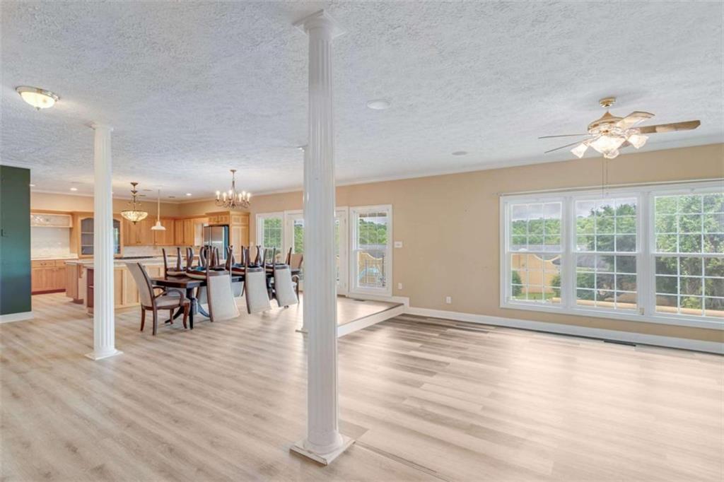 701 Sunshine Road Toccoa, GA 30577 - Photo 5 of 51