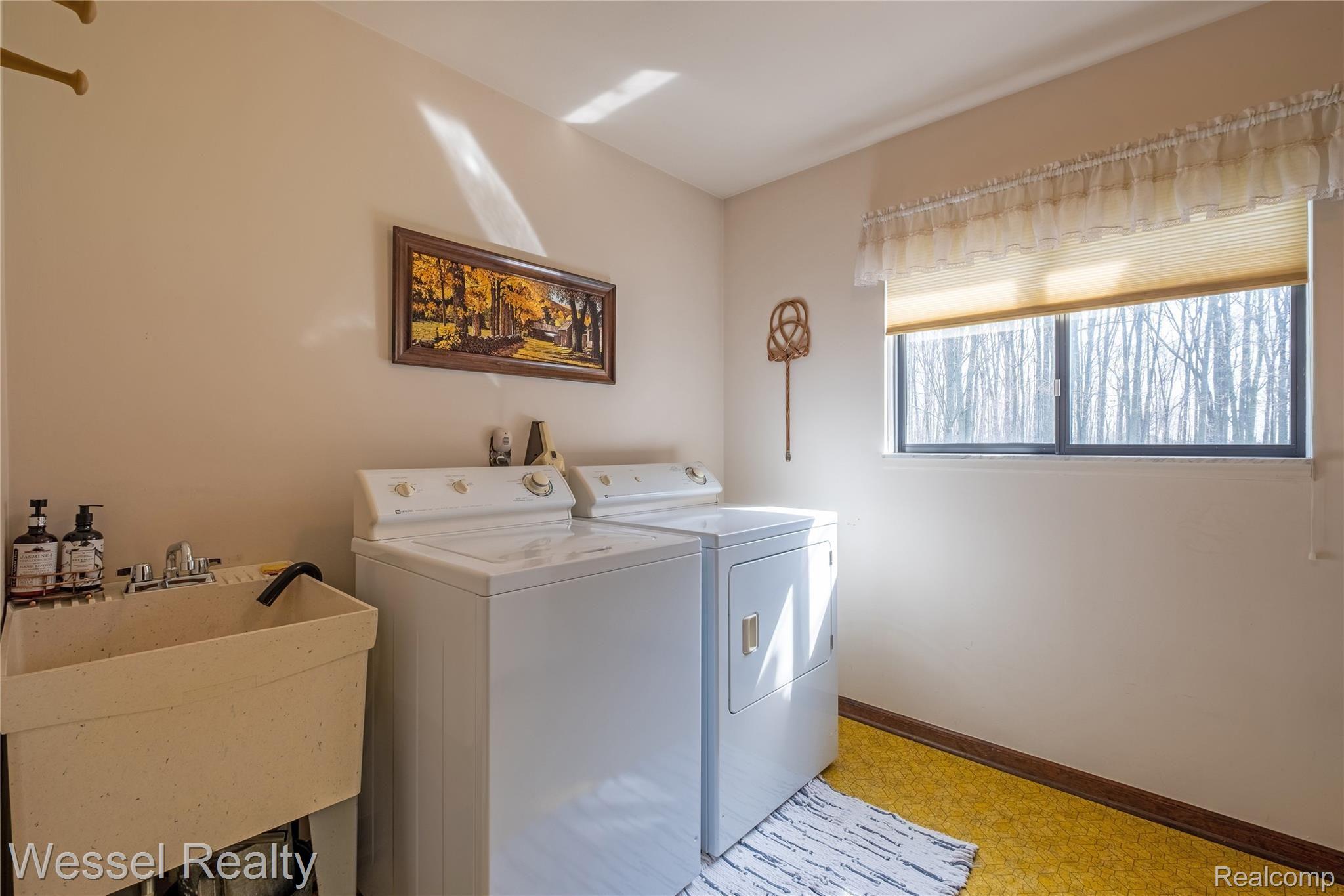 202 Miller Road Memphis, MI 48041 - Photo 29 of 58 Miller-124.jpg