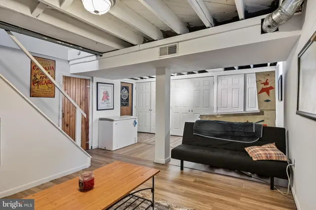 $359,000 | 710 Cooper Street, Florence, NJ 08518