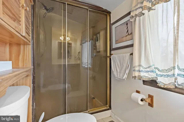 $359,000 | 710 Cooper Street, Florence, NJ 08518