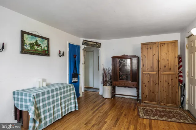 $359,000 | 710 Cooper Street, Florence, NJ 08518