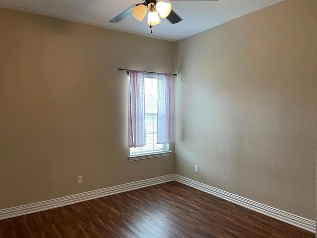 $1,595 | 603 Franklin Avenue, Pottsboro, TX 75076