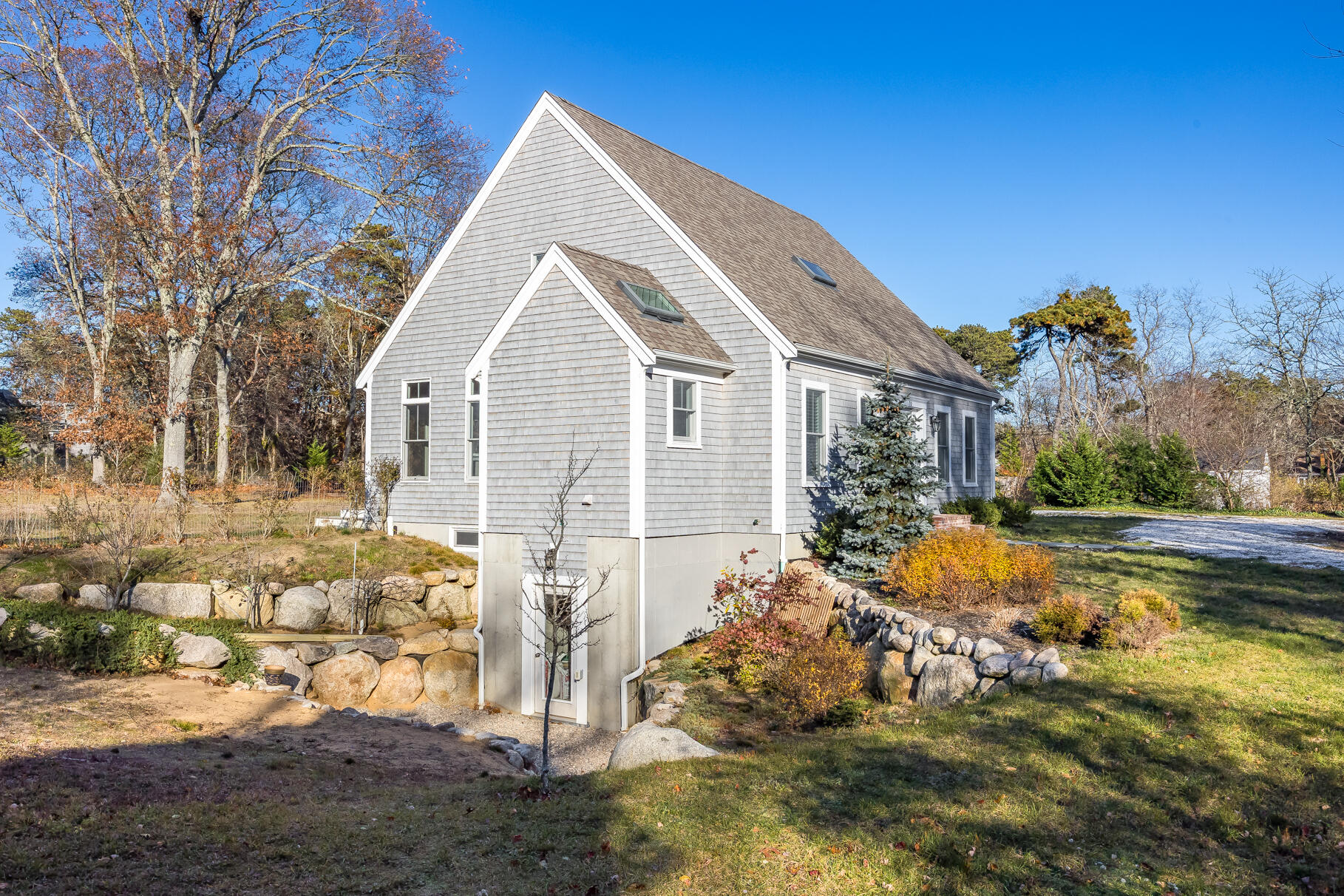 20 Boreen Road Eastham, MA 02642 - Photo 3 of 57 20 Boreen Road, Eastham, MA