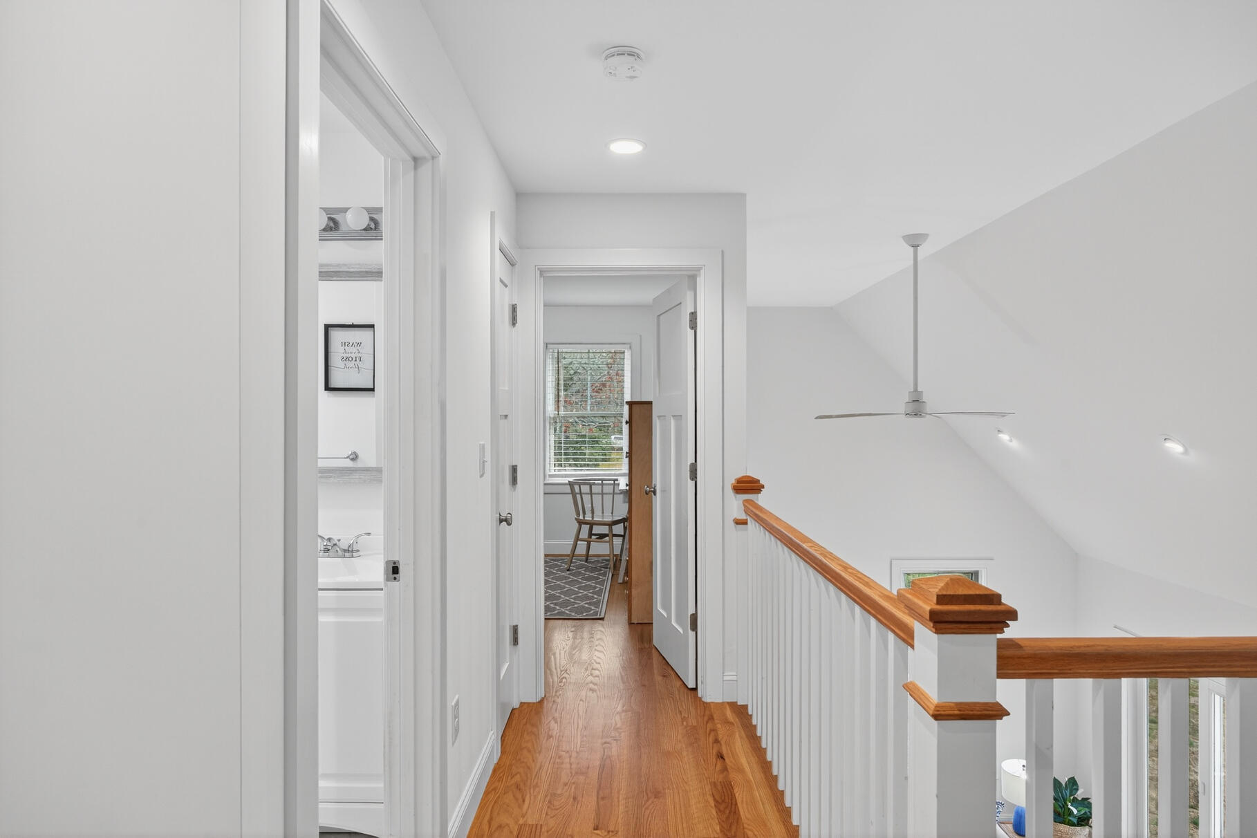 20 Boreen Road Eastham, MA 02642 - Photo 43 of 57 Hallway
