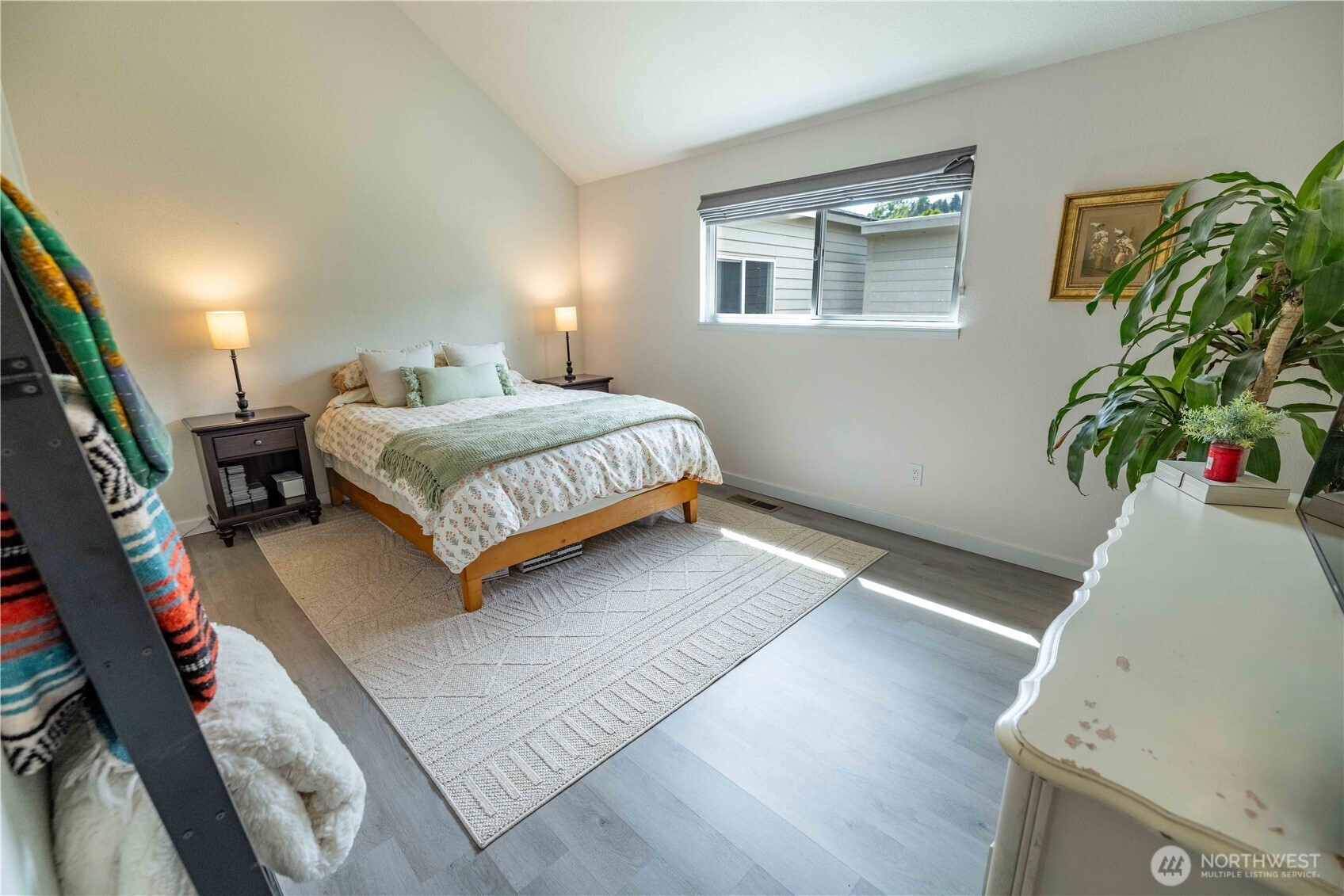 712 Lambert Street Wenatchee, WA 98801 - Photo 21 of 39