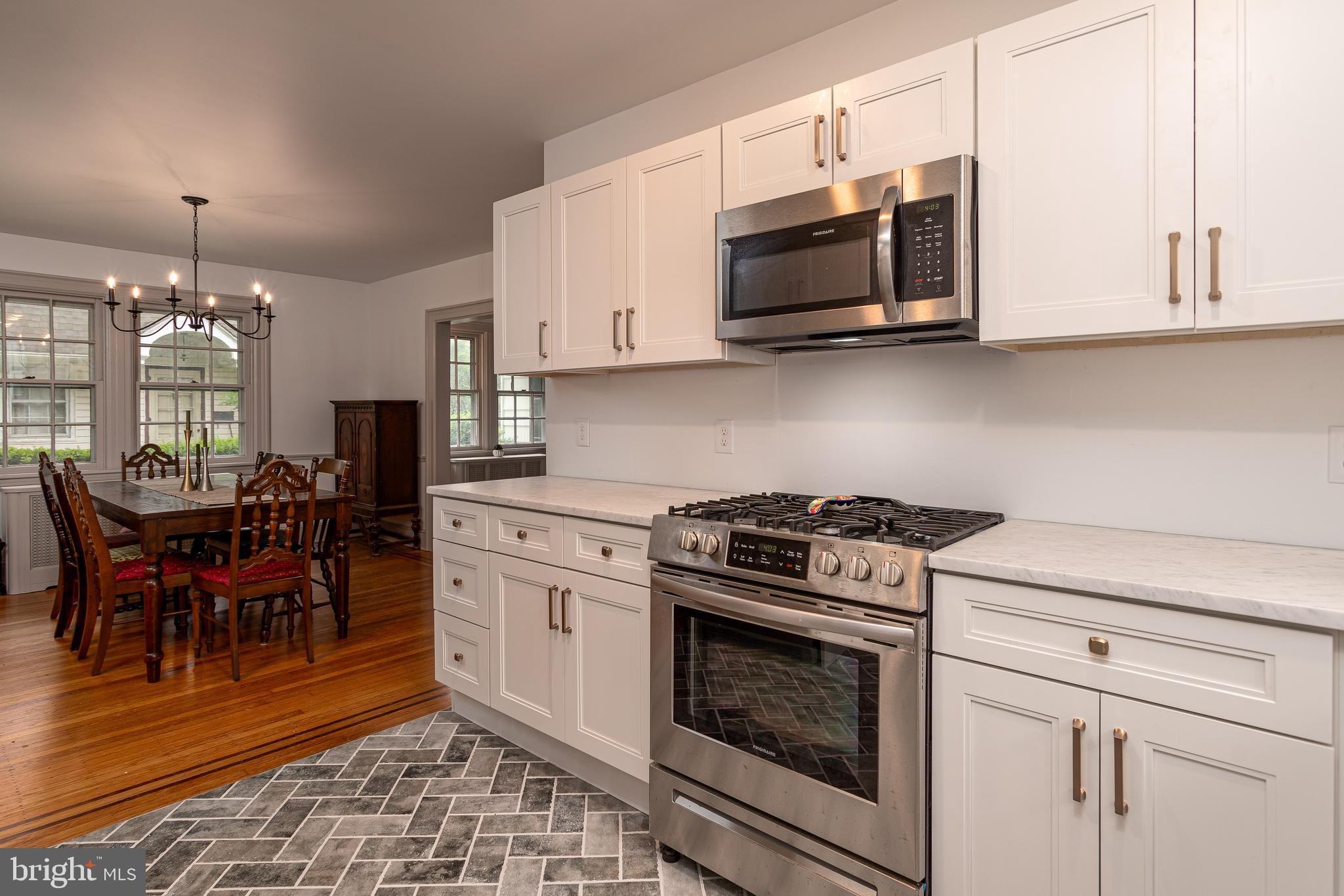 110 Waverly Road Wyncote, PA 19095 - Photo 10 of 26