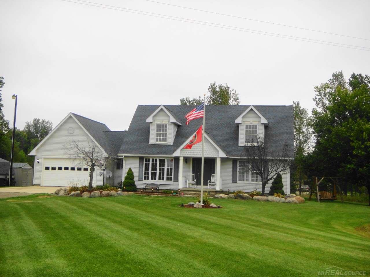 5989 Newark Road Imlay City, MI 48444 - Photo 9 of 30 31360668-8.JPG