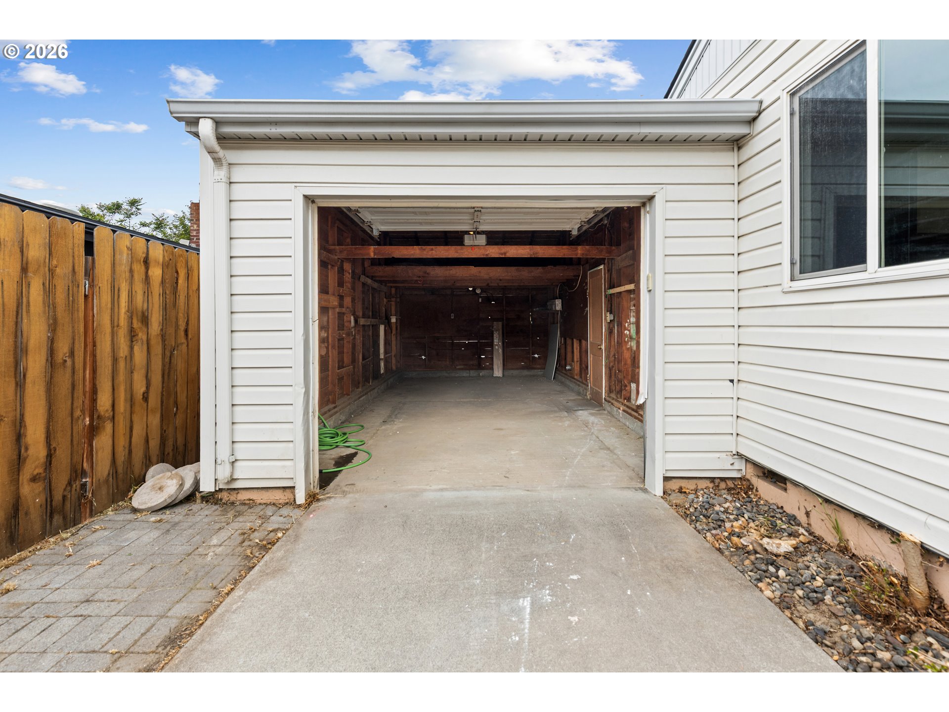 3009 Southwest Isaac Avenue Pendleton, OR 97801 - Photo 25 of 28 a view of an entrance of the house