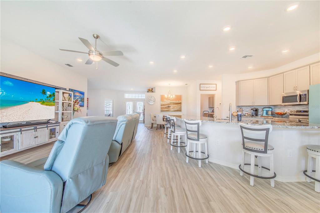 1096 Sandpiper Loop Winter Haven, FL 33881 - Photo 4 of 44