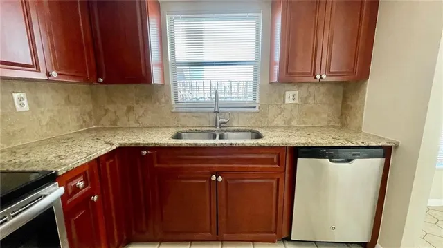 $2,200 | 3730 Northwest 115th Avenue, Unit 3, Coral Springs, FL 33065