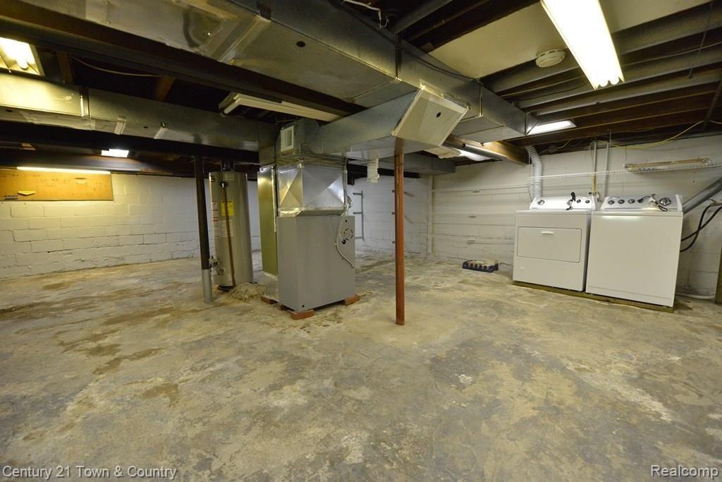 2414 Rochester Road Royal Oak, MI 48073 - Photo 19 of 28 Gallery Image 19