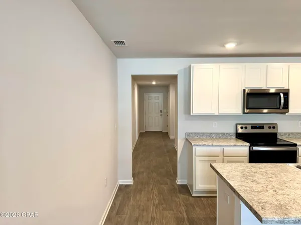 $2,300 | 4016 Pioneer Ln., Panama City, FL 32404