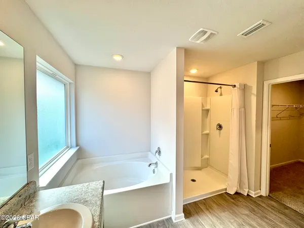 $2,300 | 4016 Pioneer Ln., Panama City, FL 32404