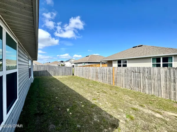 $2,300 | 4016 Pioneer Ln., Panama City, FL 32404