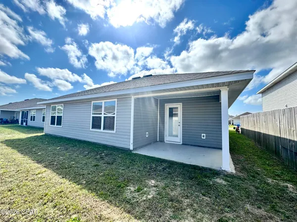$2,300 | 4016 Pioneer Ln., Panama City, FL 32404