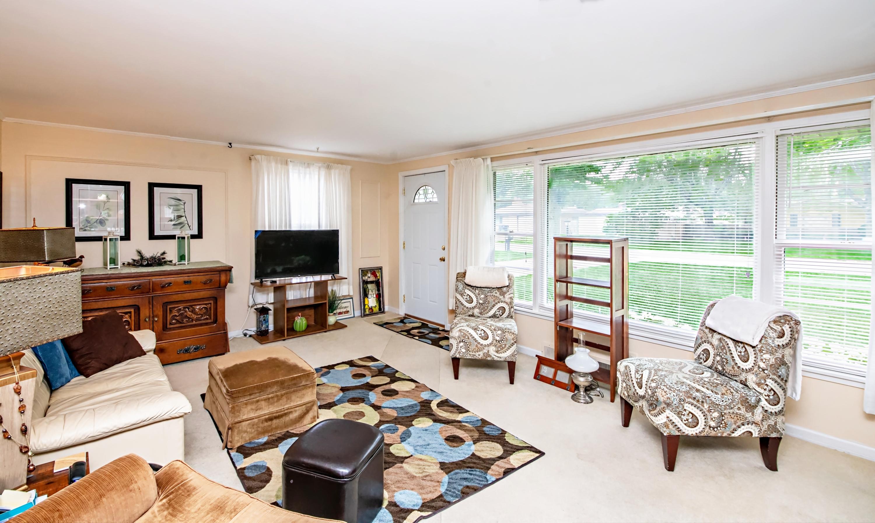 1573 Hadley Road Benton Harbor, MI 49022 - Photo 8 of 34 DSC09849_