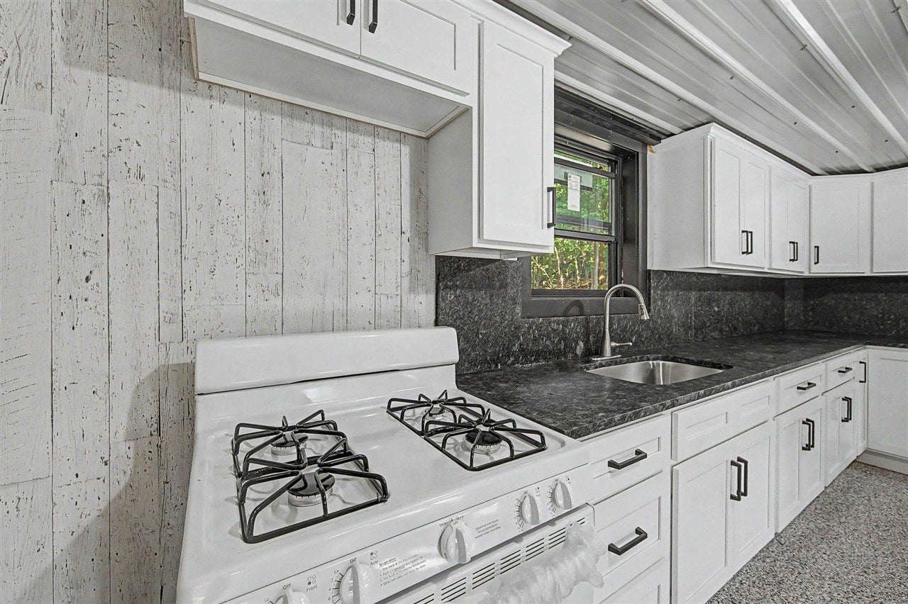 575 Larry Hope Road Summer Shade, KY 42166 - Photo 22 of 29 Gallery Image 22