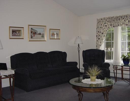 110 Cascade Road Old Orchard Beach, ME 04064 - Photo 9 of 16 Living Room.