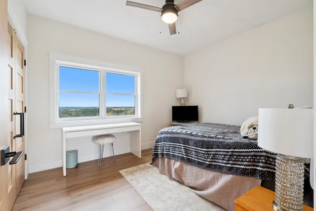 $765,000 | 2183 Waterview Lane, Lansing, IA 52151