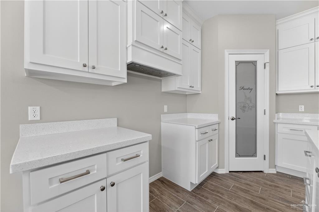 425 Serg Loop Alamo, TX 78516 - Photo 8 of 18