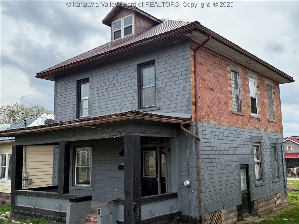 2213 North Main Street Point Pleasant, WV 25550 - Photo 1 of 14 Front exterior