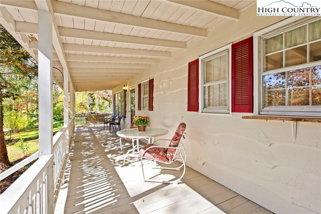 455 Boulder Gardens Road Banner Elk, NC 28604 - Photo 11 of 36