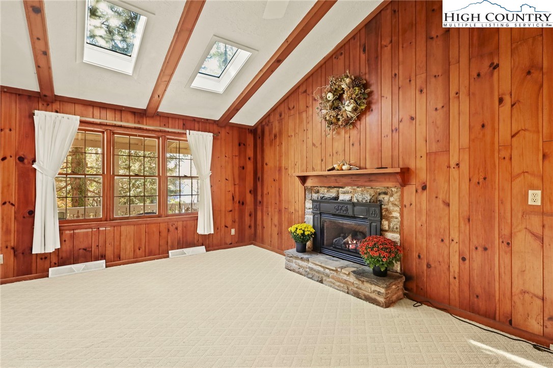 455 Boulder Gardens Road Banner Elk, NC 28604 - Photo 12 of 36