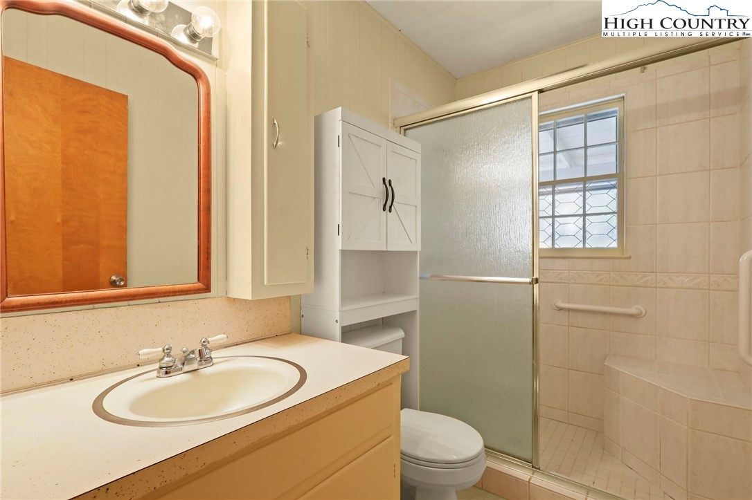 455 Boulder Gardens Road Banner Elk, NC 28604 - Photo 26 of 36