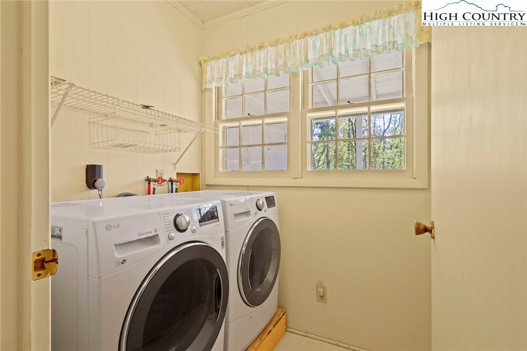 455 Boulder Gardens Road Banner Elk, NC 28604 - Photo 28 of 36