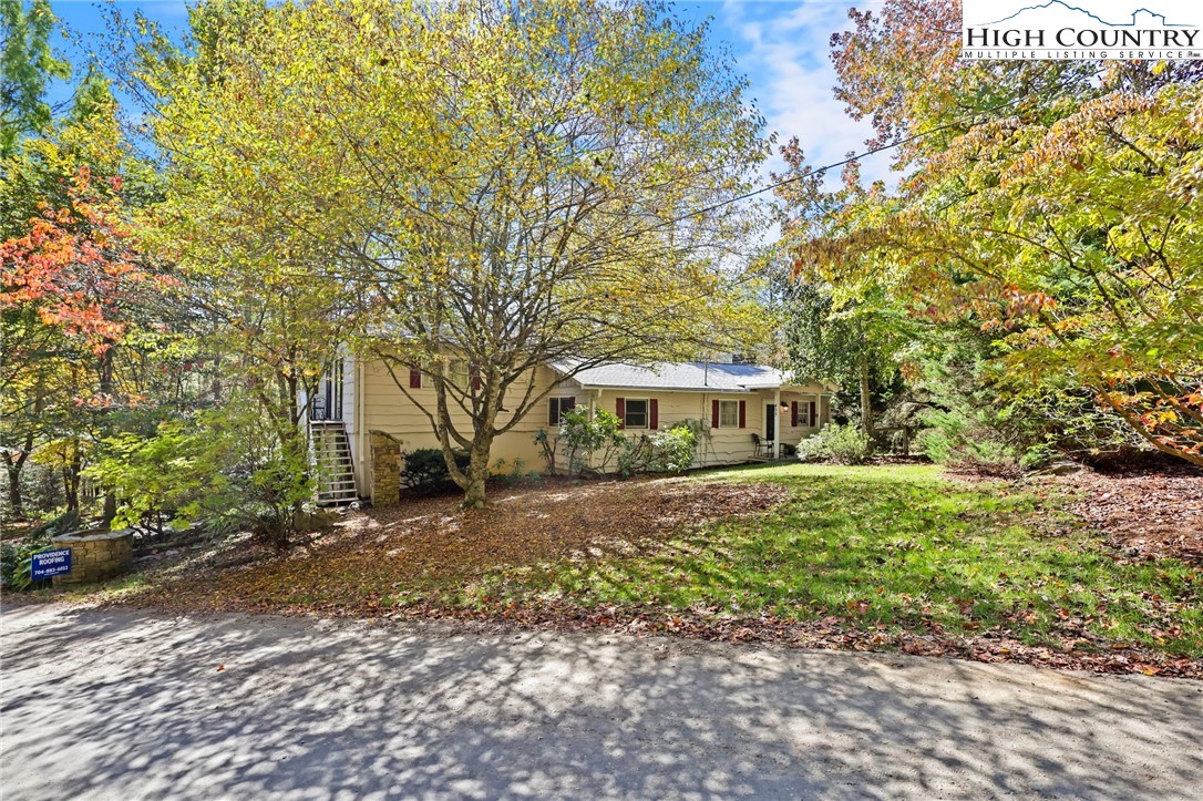 455 Boulder Gardens Road Banner Elk, NC 28604 - Photo 6 of 36