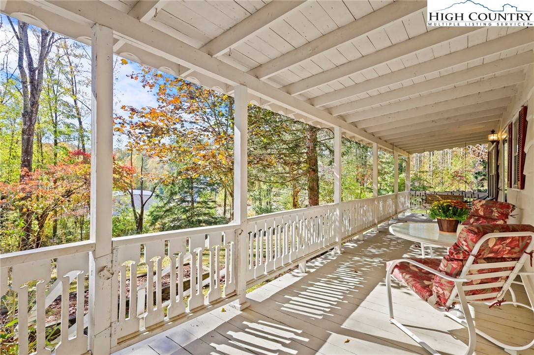 455 Boulder Gardens Road Banner Elk, NC 28604 - Photo 10 of 36