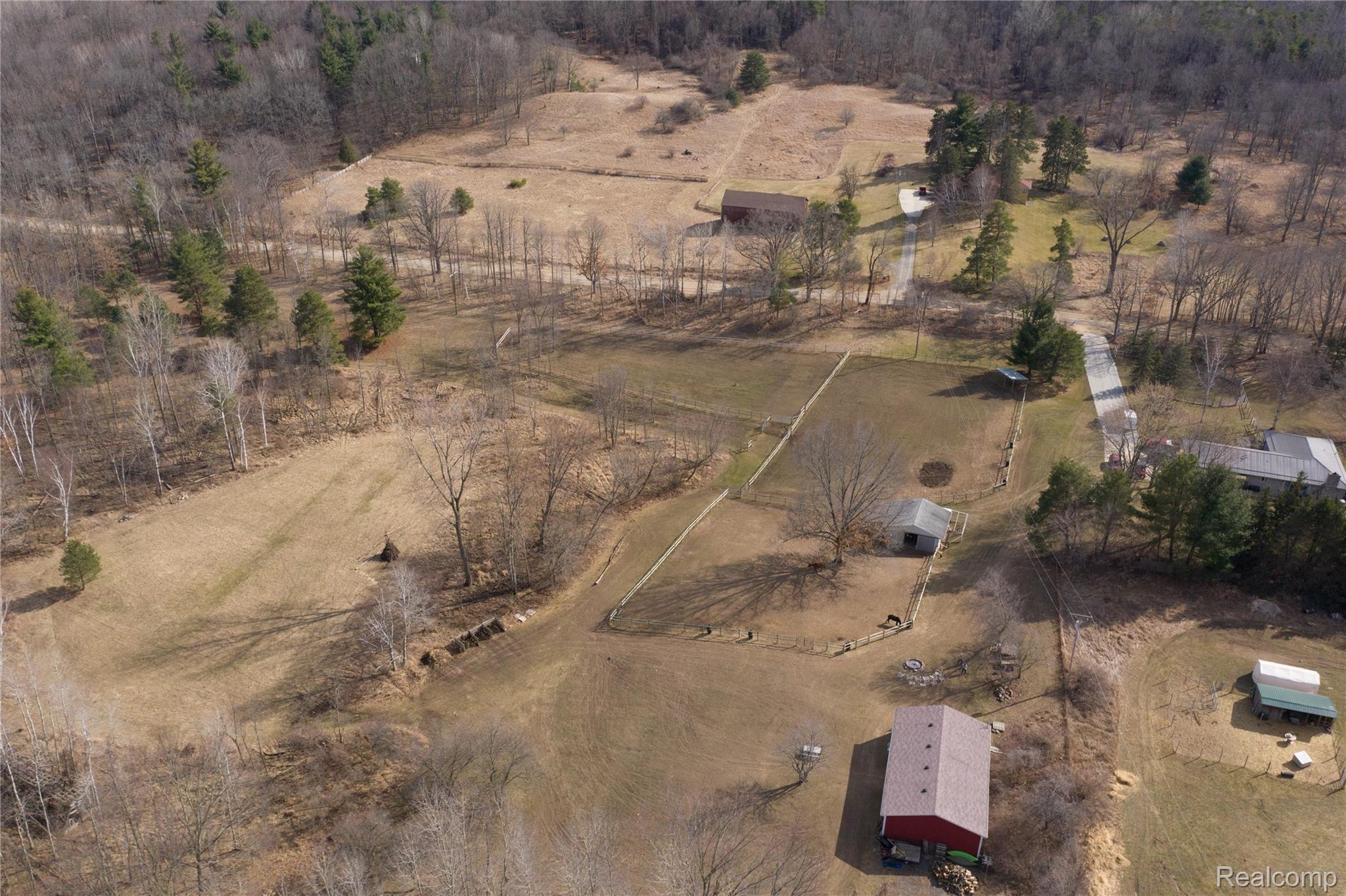4551 Hough Road Dryden, MI 48428 - Photo 49 of 52 IMG_2390.JPG