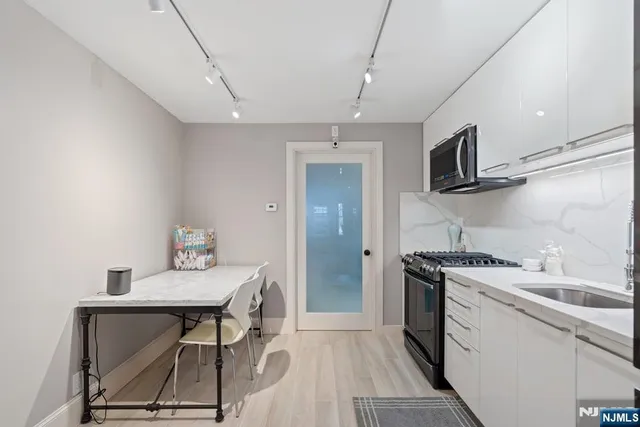 $1,250,000 | 65 Van Reipen Avenue, Jersey City, NJ 07306