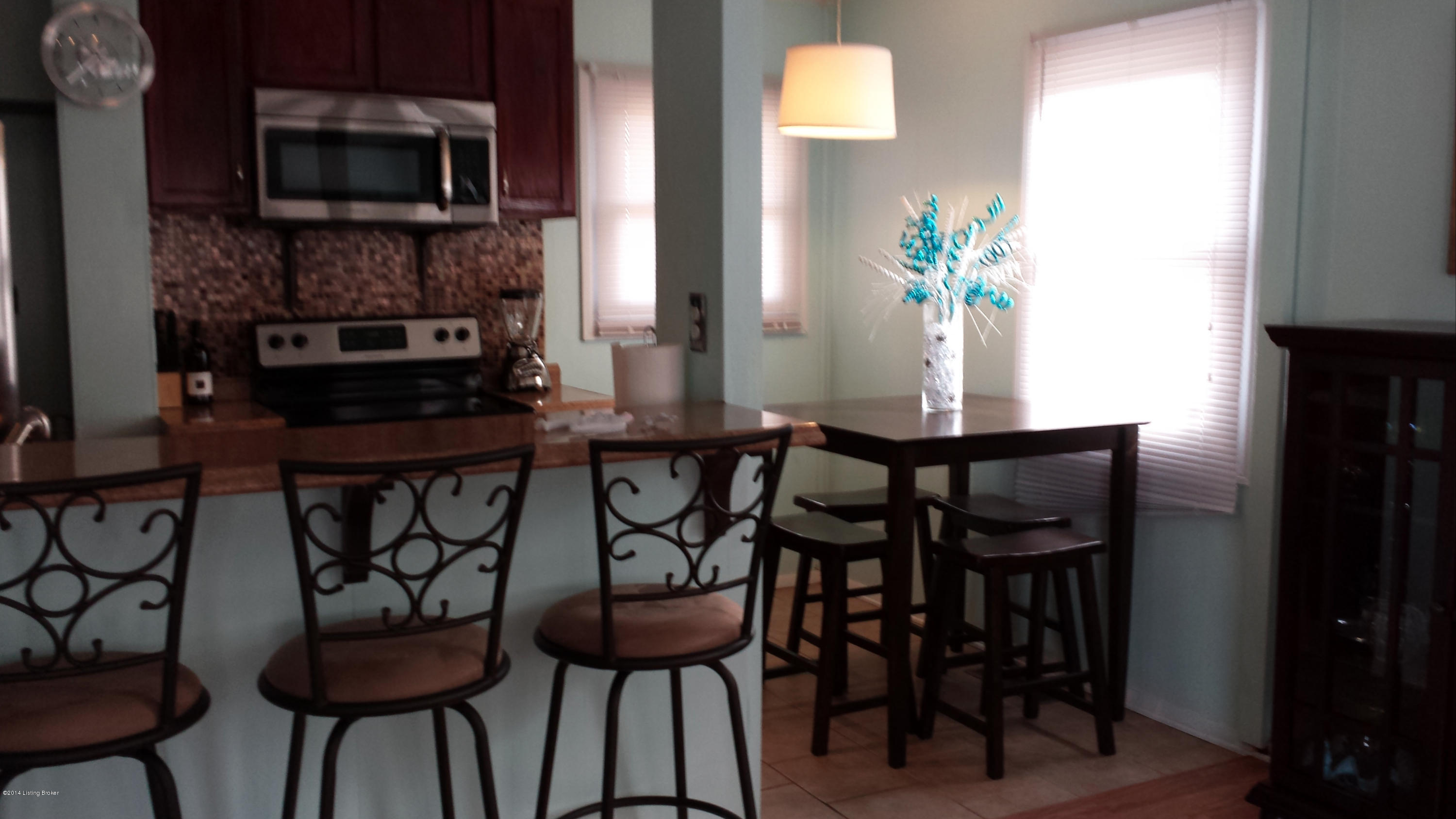 1809 Millgate Road Louisville, KY 40223 - Photo 18 of 26 20140201_133932