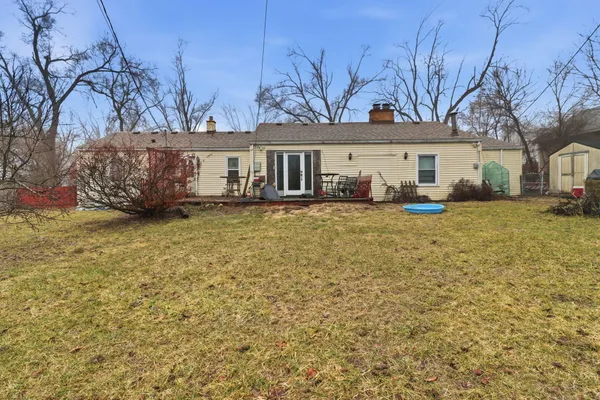 $179,000 | 1611 Weymouth Street, West Bloomfield, MI 48324