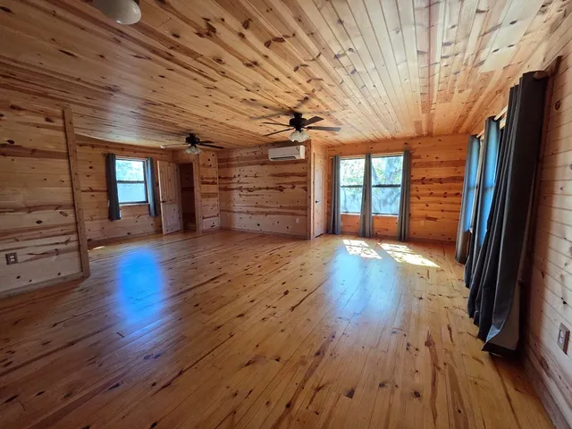 wooden floor in an empty room