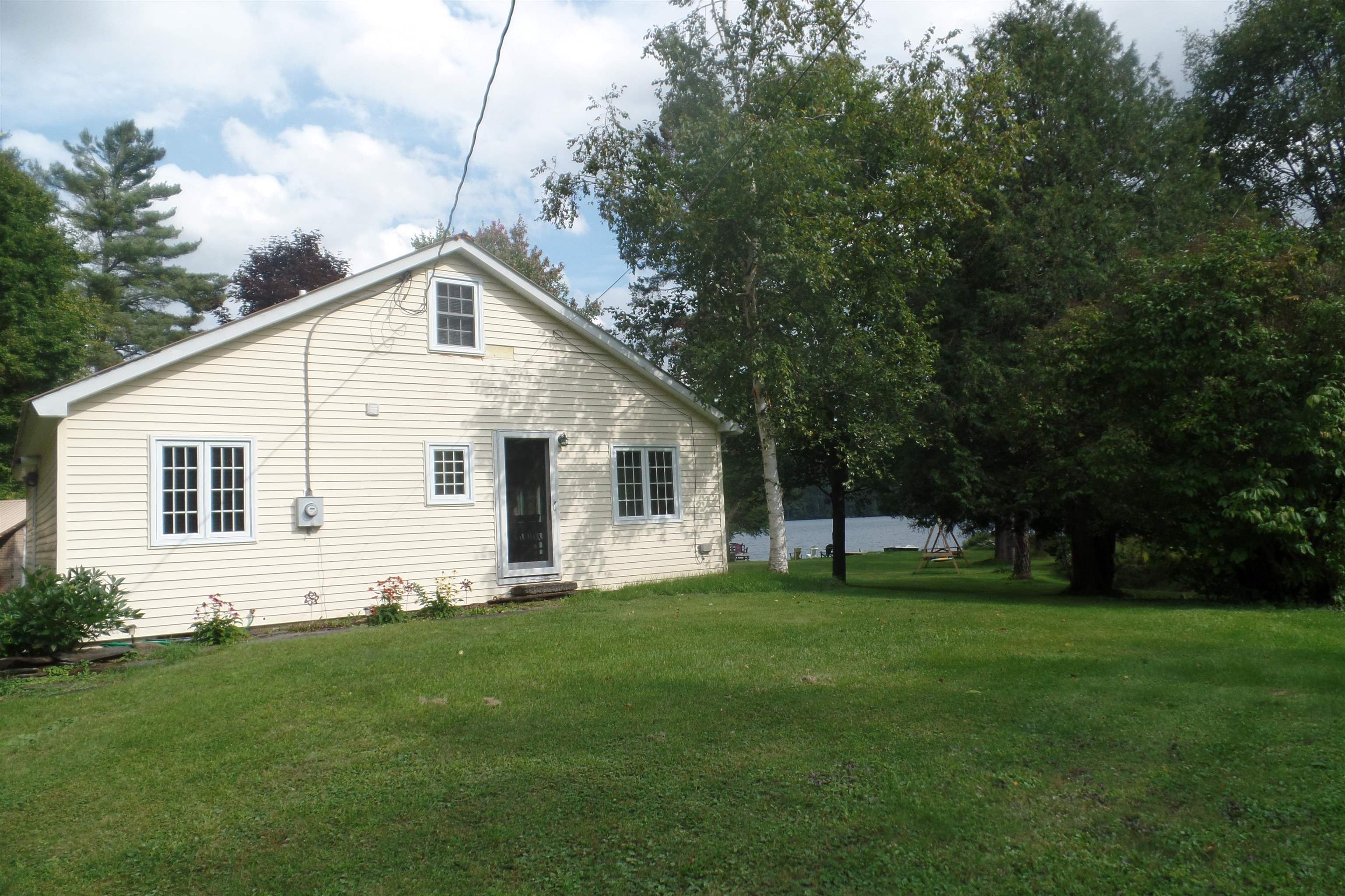 826 Nelson Pond Road Woodbury, VT 05650 - Photo 5 of 39