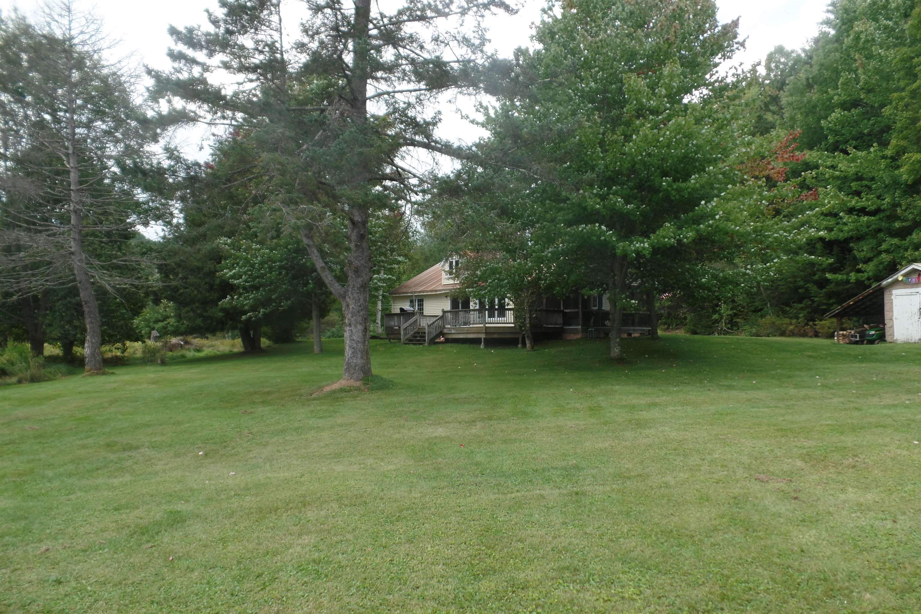 826 Nelson Pond Road Woodbury, VT 05650 - Photo 10 of 39