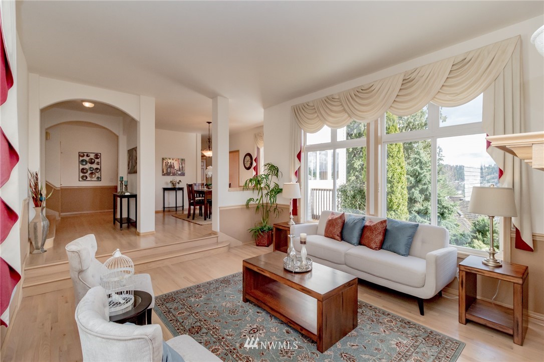 19614 110th Place Northeast Bothell, WA 98011 - Photo 7 of 25 Gallery Image 7