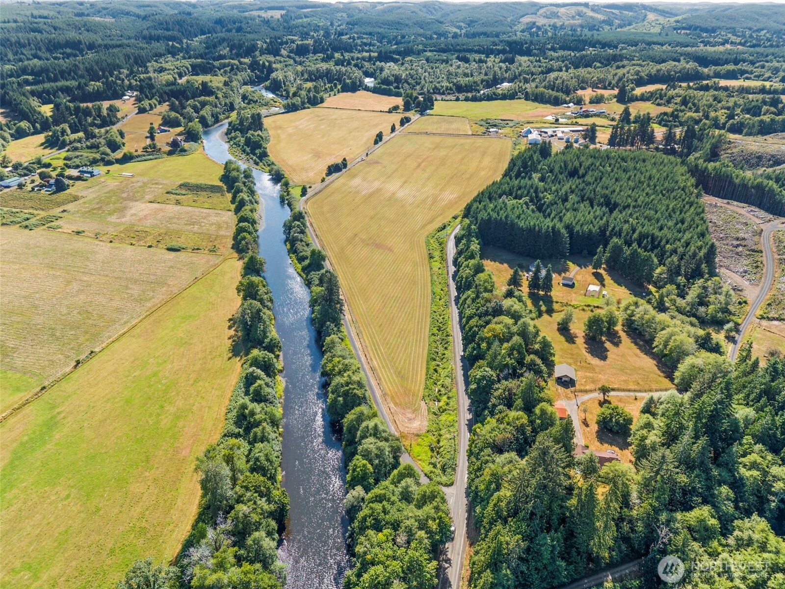 627 Wynoochee Valley Road Montesano, WA 98563 - Photo 5 of 40 an aerial view of residential houses with outdoor space