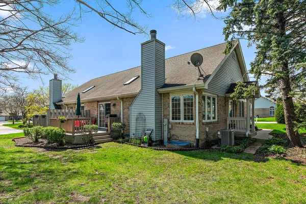 $395,000 | 15331 Wilshire Drive, Orland Park, IL 60462