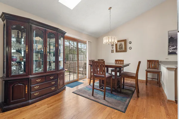 $395,000 | 15331 Wilshire Drive, Orland Park, IL 60462