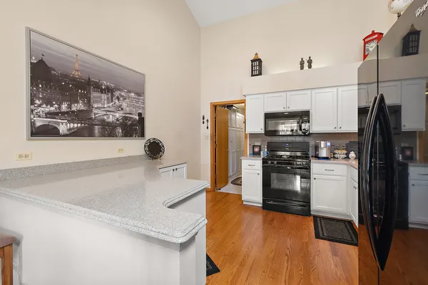 $395,000 | 15331 Wilshire Drive, Orland Park, IL 60462