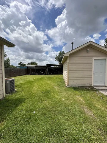 $172,000 | 2122 Kowis Street, Houston, TX 77093
