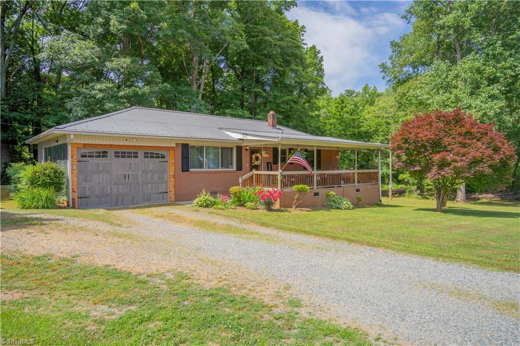 11 Arden Road Lexington, NC 27295 - Photo 1 of 14 Gallery Image 1