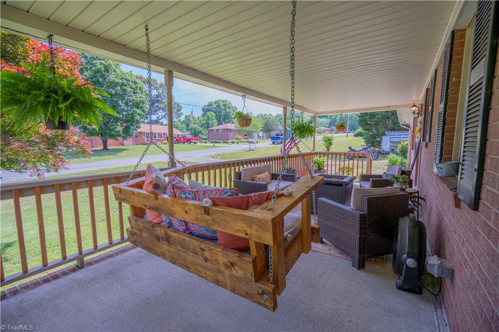11 Arden Road Lexington, NC 27295 - Photo 2 of 14 Gallery Image 2