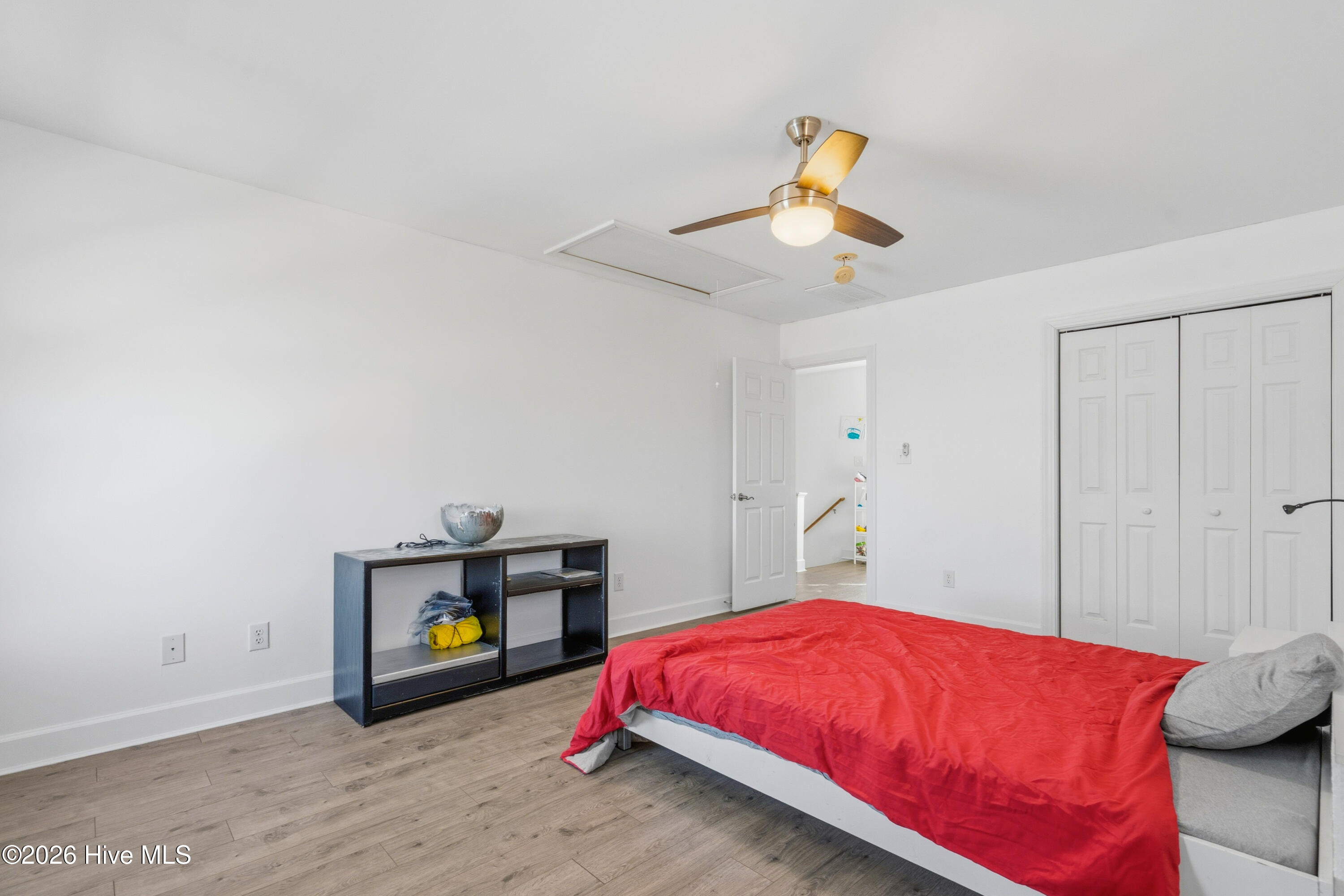 103 Gibbs Road New Bern, NC 28560 - Photo 18 of 41 103 Gibbs Rd | Interior exterior (15 of